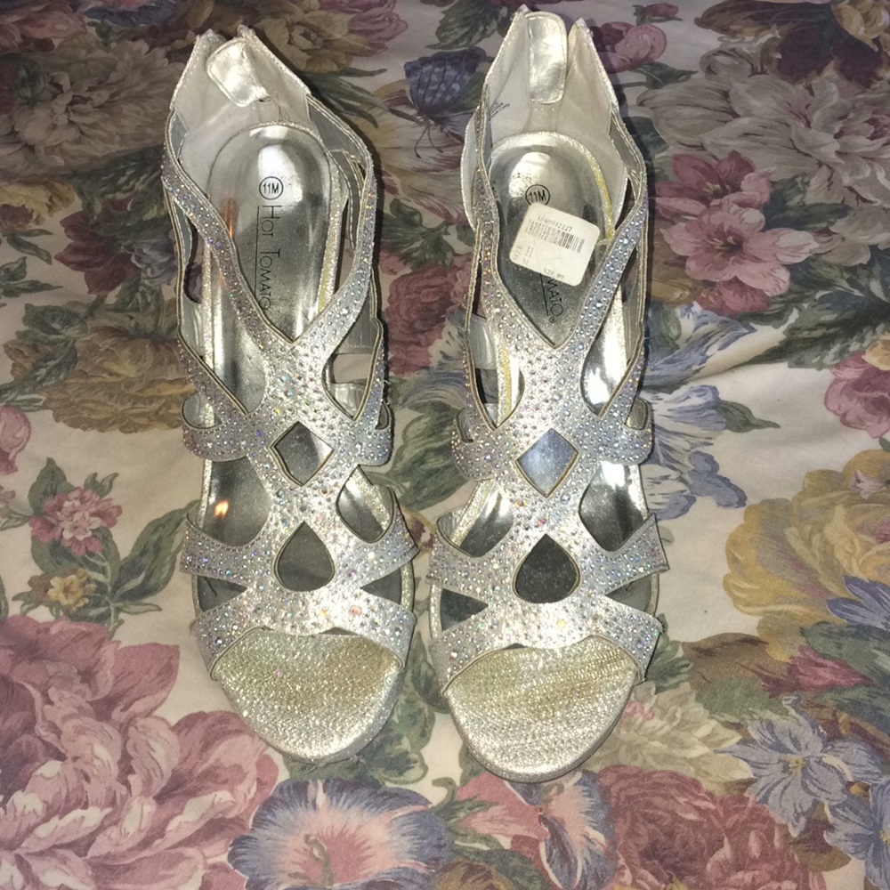 Silver rhinestone wedges